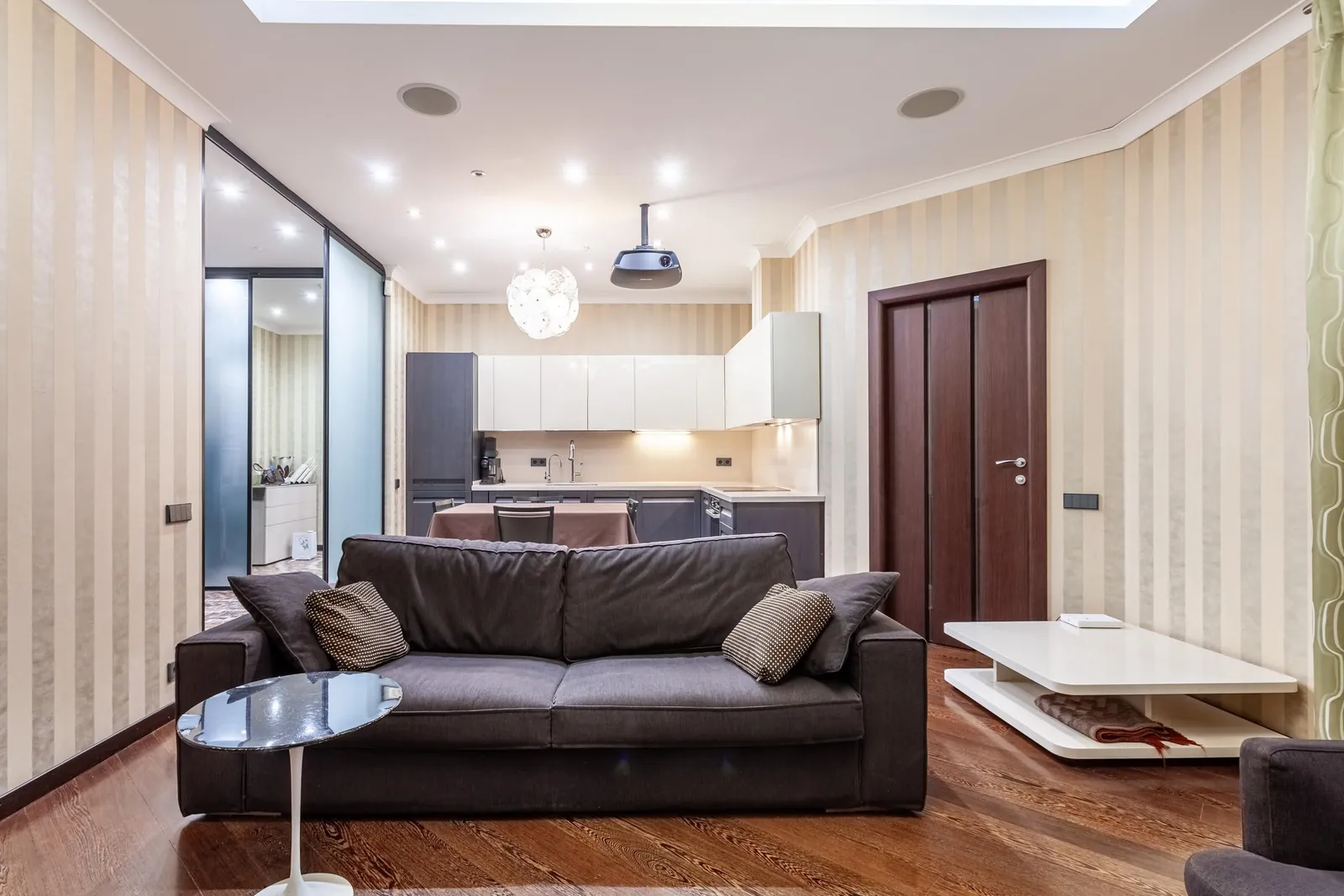 2-комнатная квартира 65,1 м², корпус 4 ЖК «Миракс Парк» — фото 1
