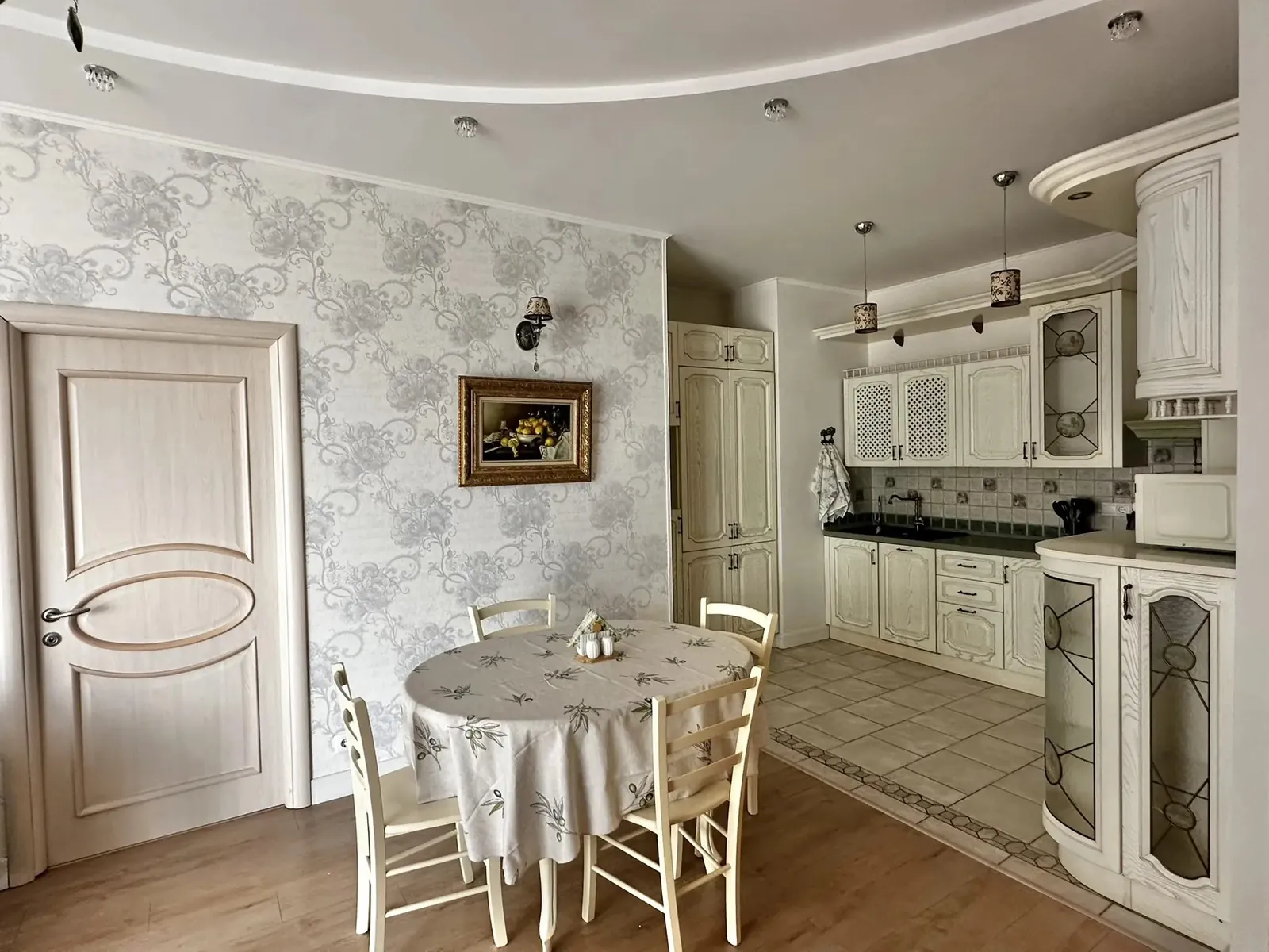 3-комнатная квартира 90 м², корпус 3 ЖК «Миракс Парк» — фото 1